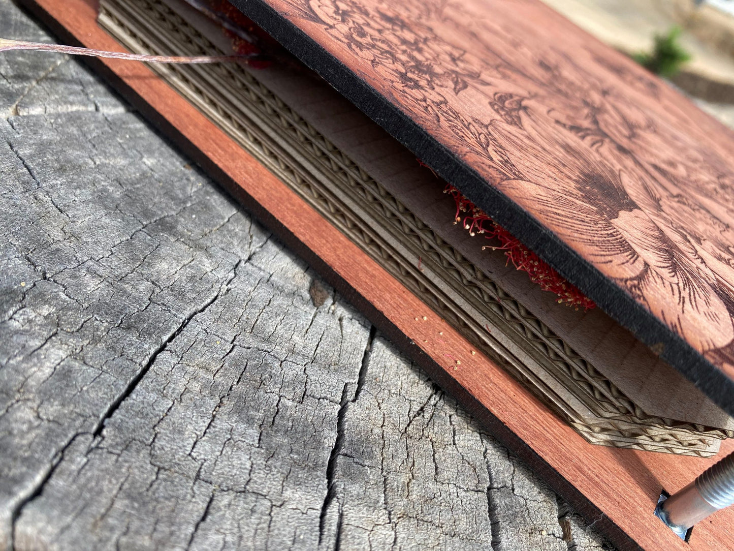 The Elle Flower Press